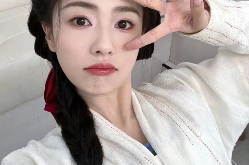140万粉的励志网红造假翻车薛之谦成冤种路人缘却逆风翻盘