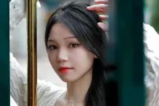 宣布结婚透露控逼迫被报警4月不过半娱乐圈又出事了！